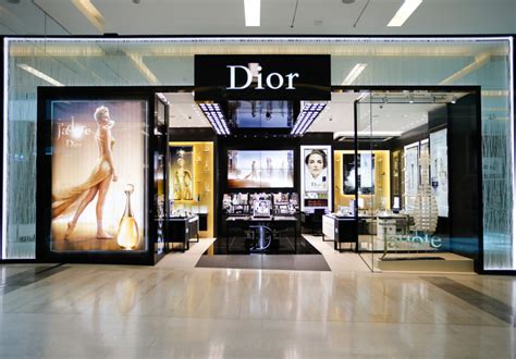 sybille neumann dior|Dior's First U.S. Fragrance & Beauty Boutique Is a Perfumista's .